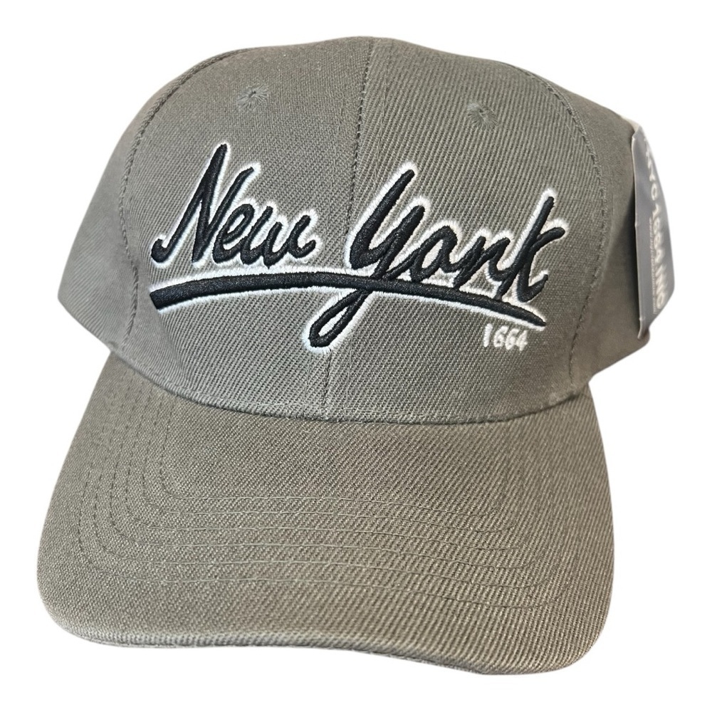 NYC 1664 INC New York City 1664 Baseball Cap NWT
Gray, Black & White Uniex
